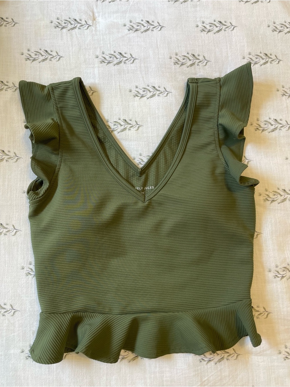 Cutest olive green workout top